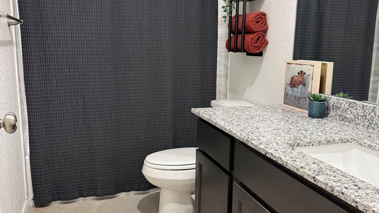 Photo of Bathroom in Copperas Cove