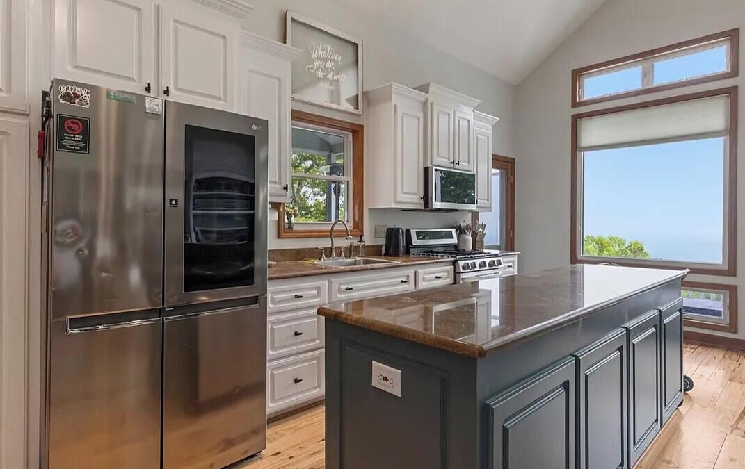 Photo of Kitchen in Cliff Ridge Colony