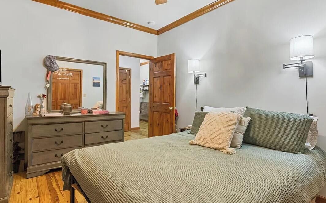Photo of Bedroom in Cliff Ridge Colony