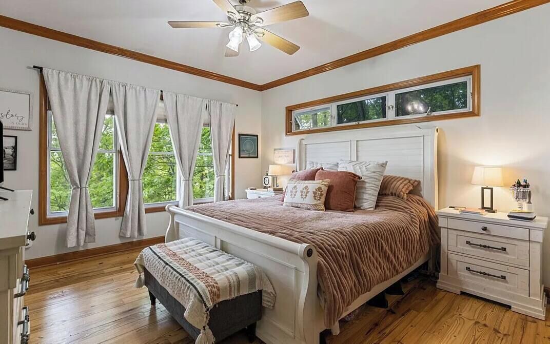 Photo of Bedroom in Cliff Ridge Colony