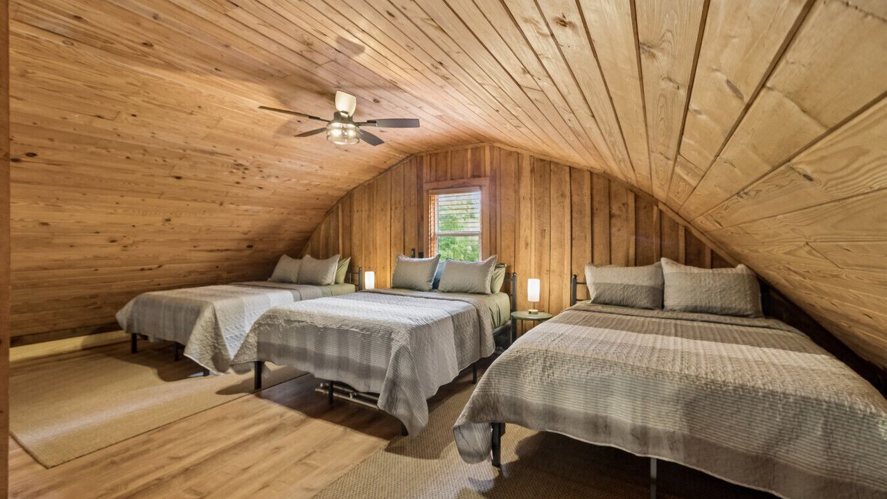 Photo of Bedroom in Lynchburg