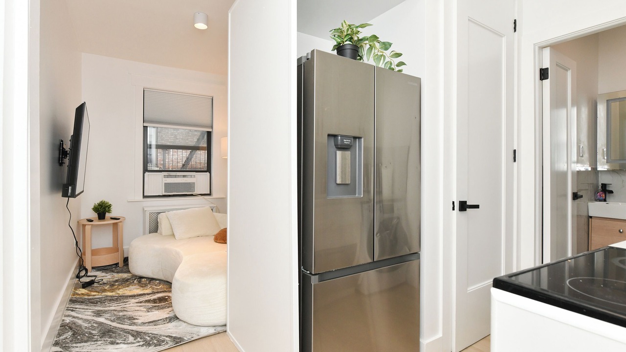 Photo of Bedroom in Upper West Side