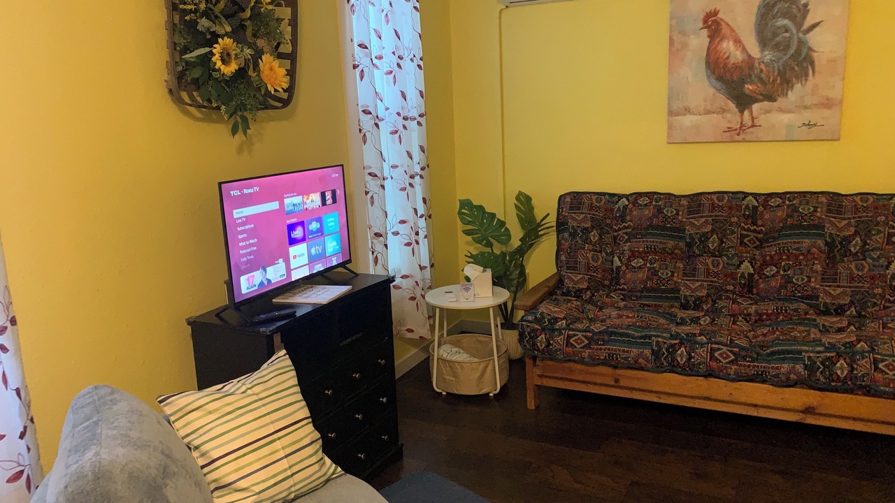Photo of Livingroom in New Eucha
