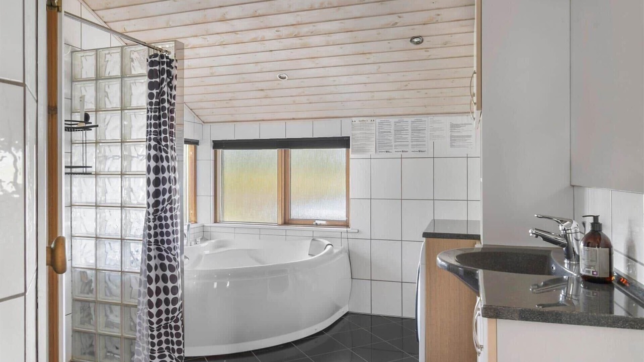 Photo of Bathroom in Bjert