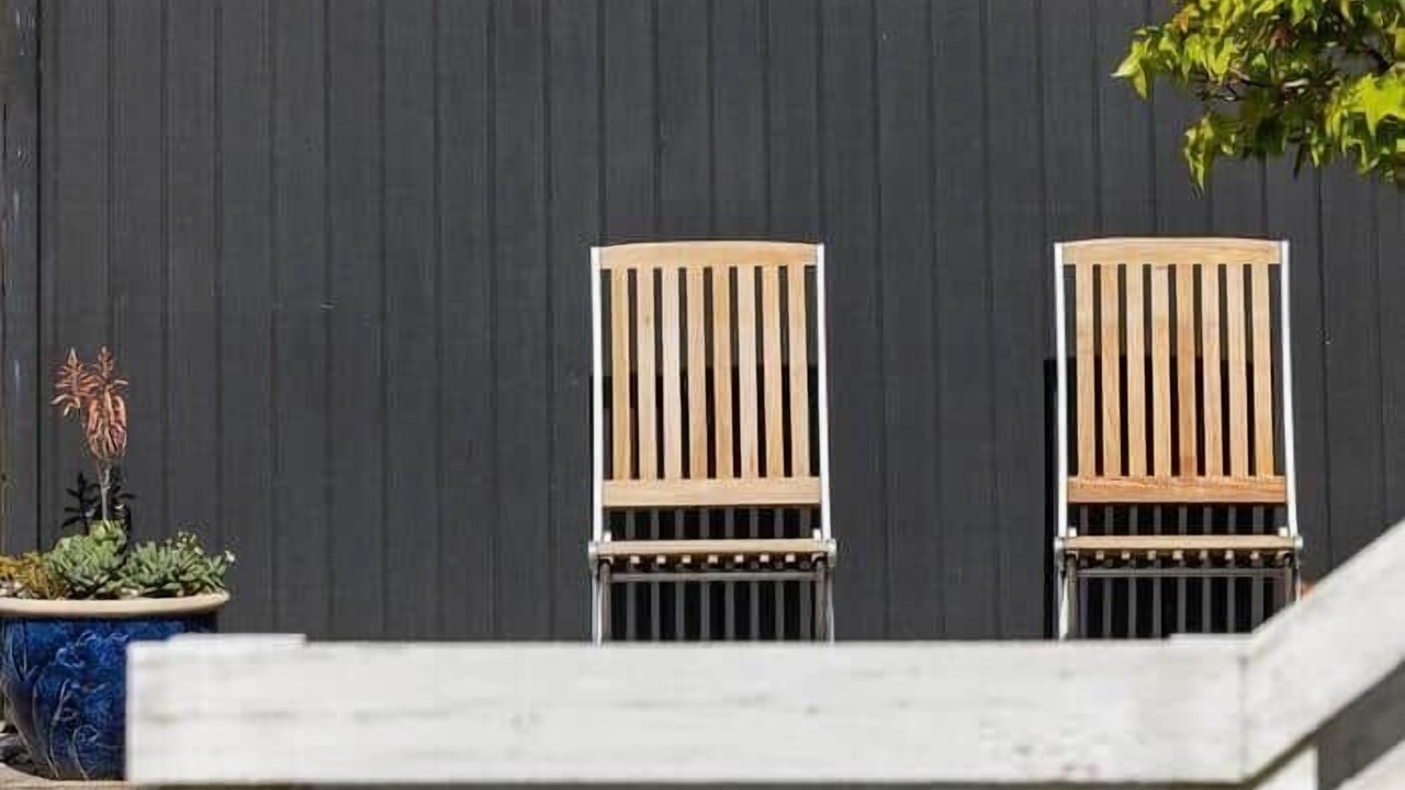 Photo of Outdoor in Bronde
