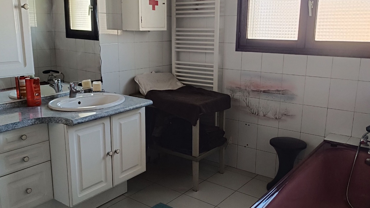 Photo of Bathroom in Saint-Vincent-de-Tyrosse