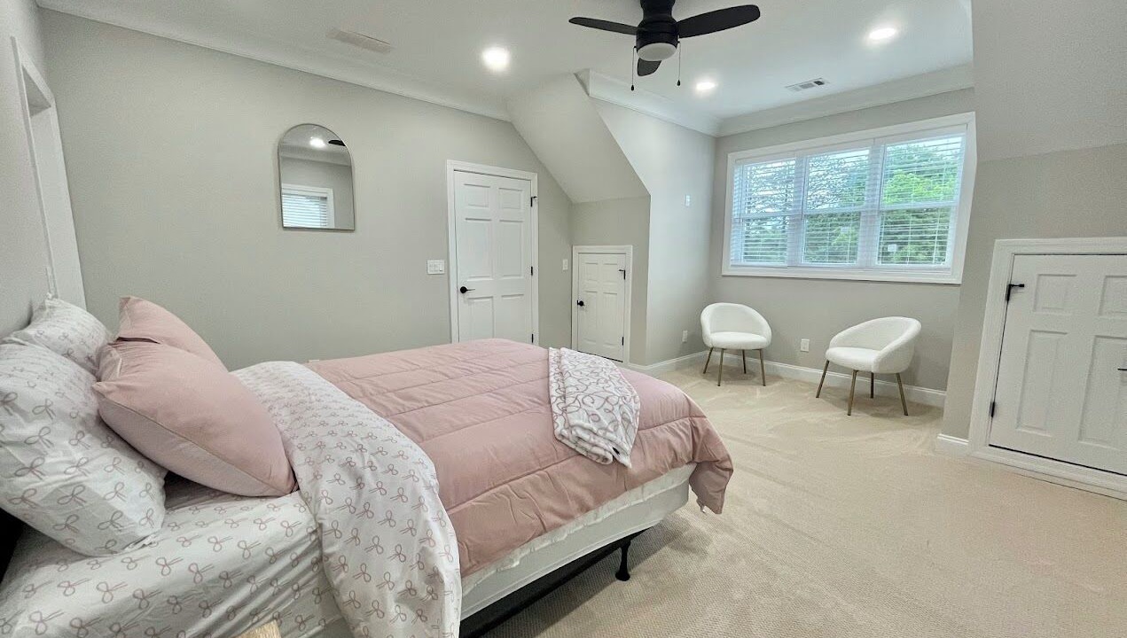 Photo of Bedroom in Buford Highway