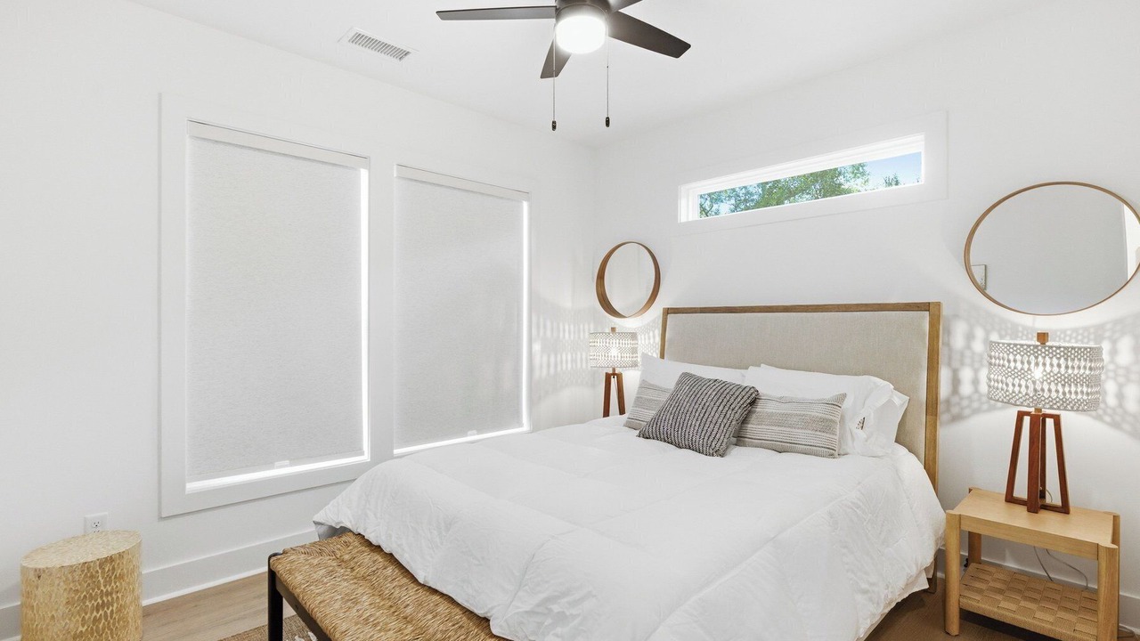 Photo of Bedroom in River District