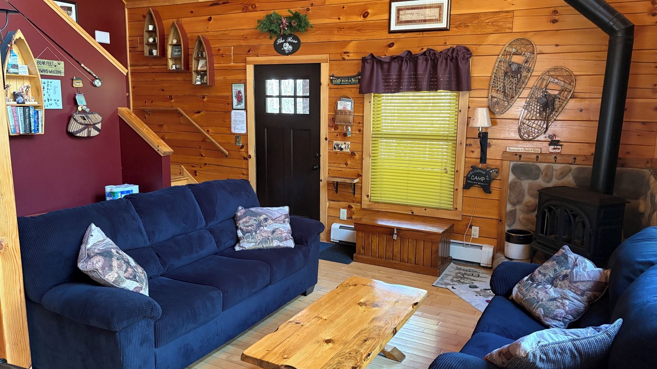 Photo of Livingroom in Chestertown