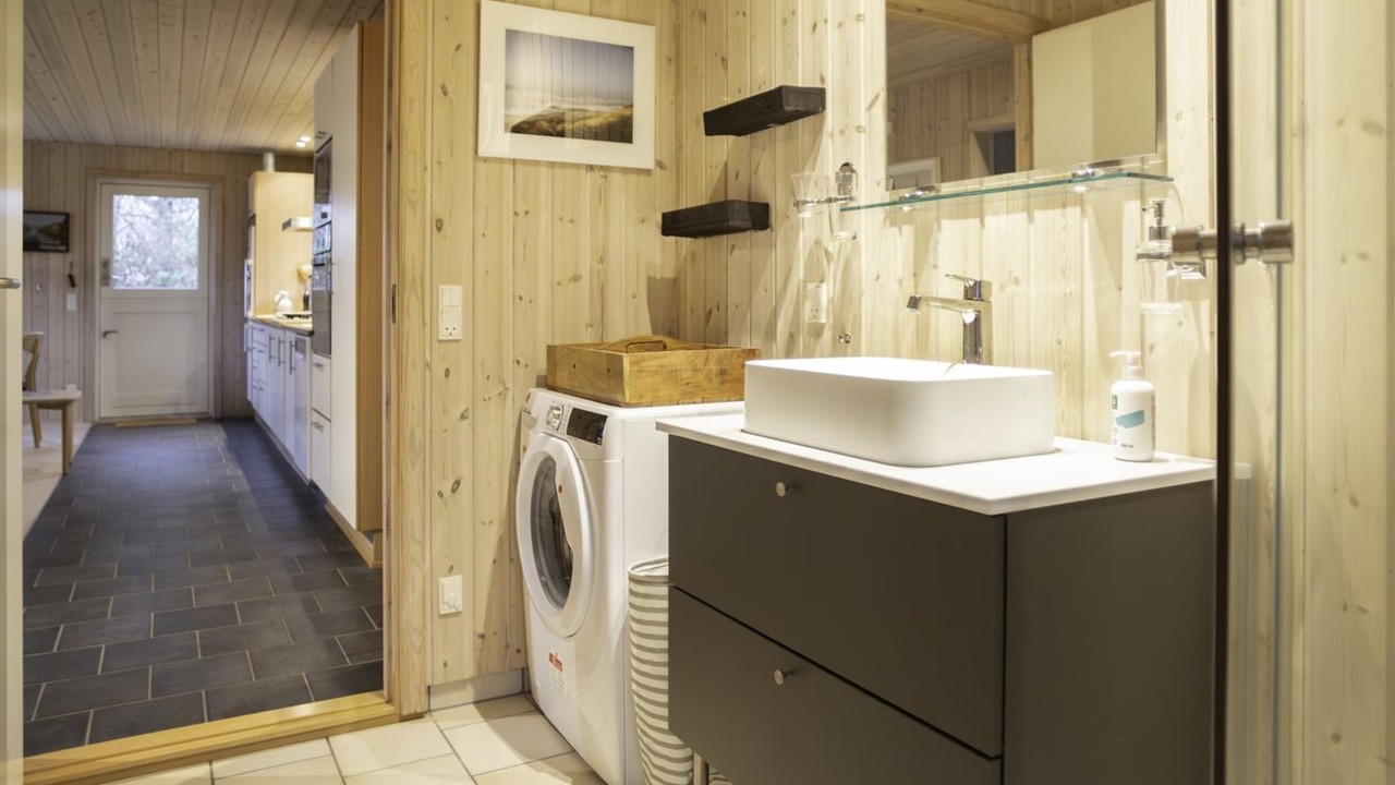 Photo of Bathroom in Dannemare