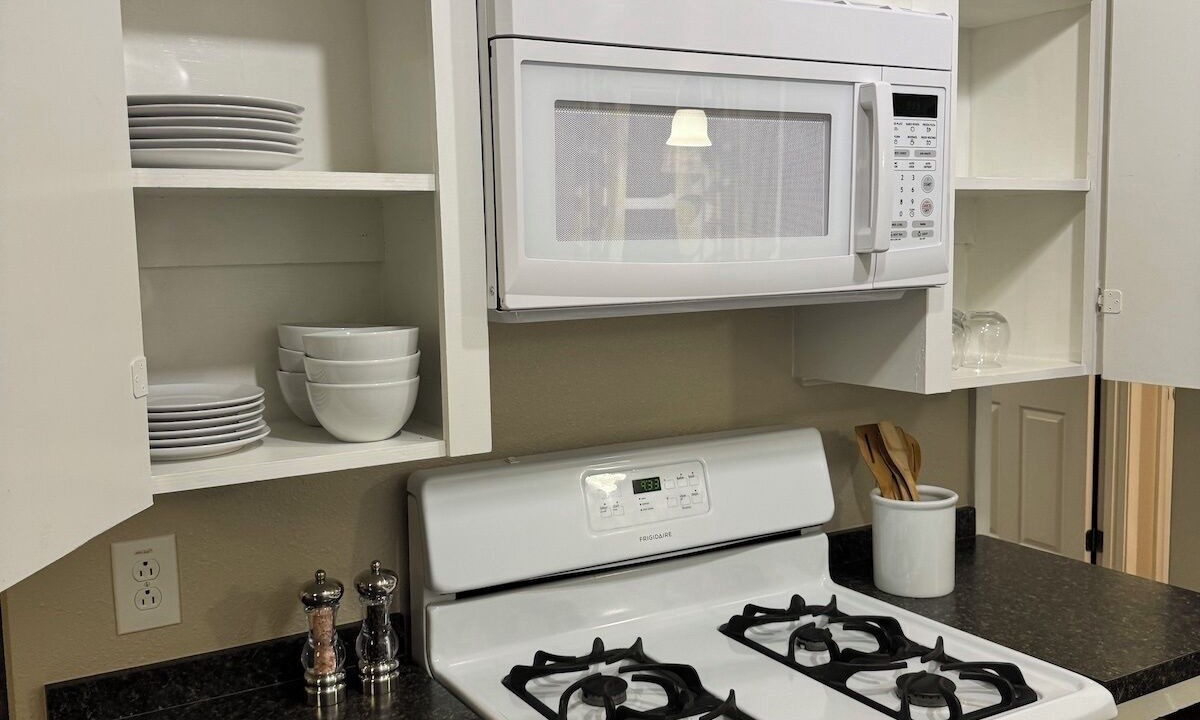 Photo of Kitchen in University Hills and Windsor Park