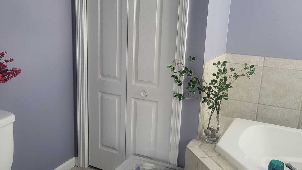 Photo of Bathroom in Orange Prairie