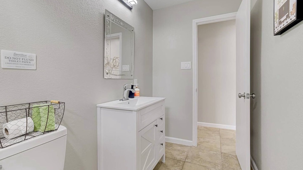 Photo of Bathroom in Spring