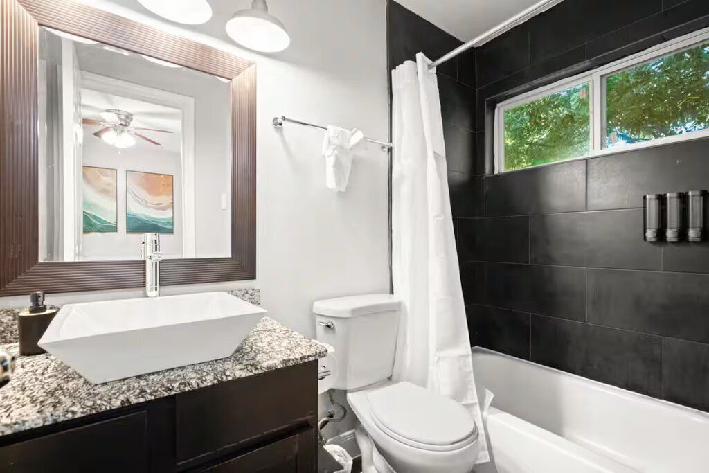 Photo of Bathroom in Hyde Park