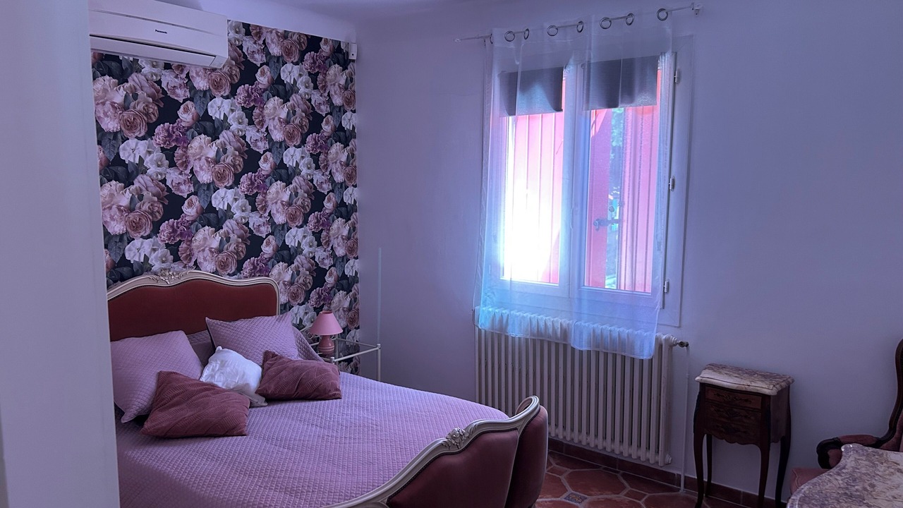 Photo of Bedroom in Marignane