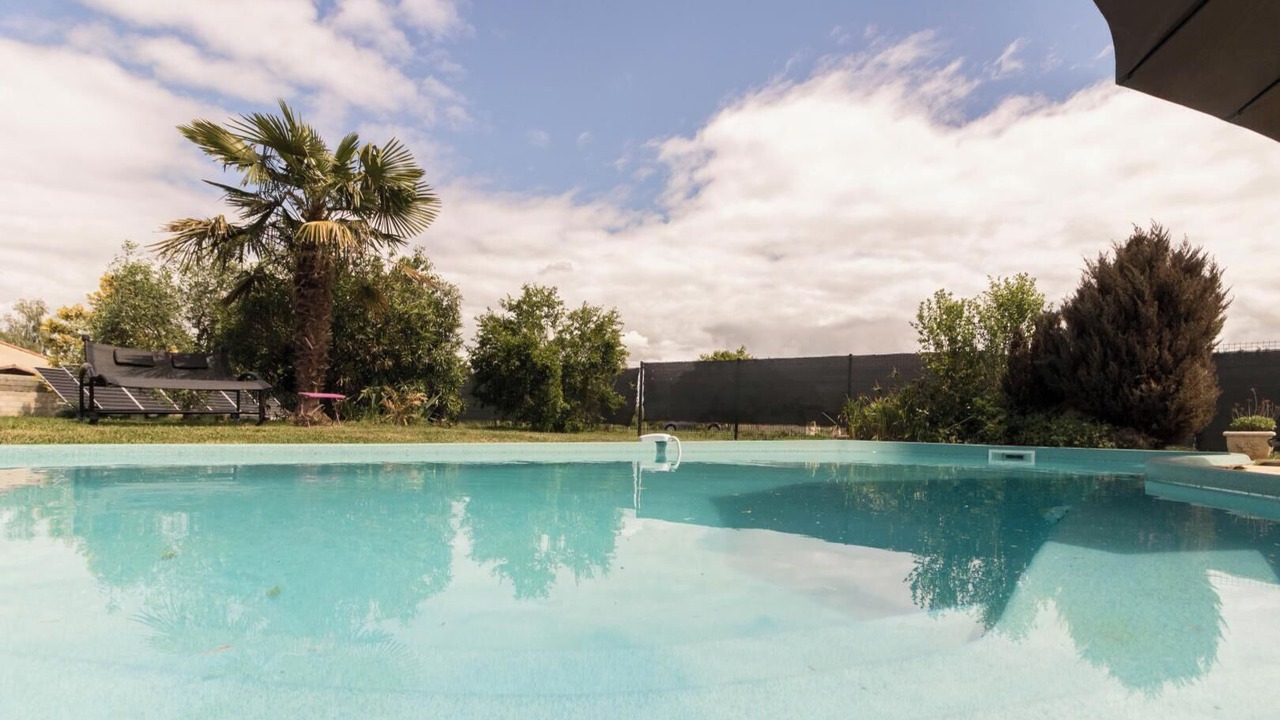 Photo of Outdoor in Saint-Elix-le-Chateau