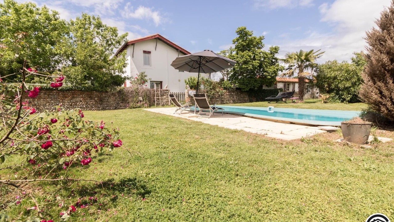 Photo of Outdoor in Saint-Elix-le-Chateau
