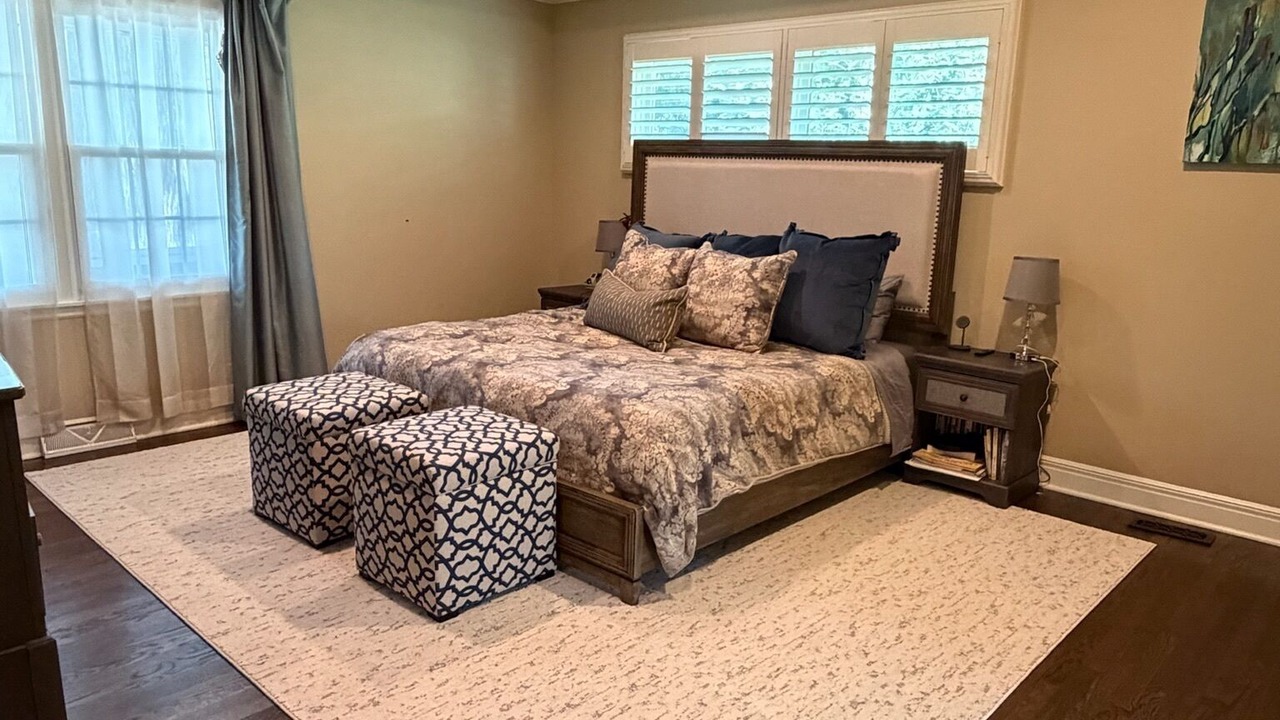 Photo of Bedroom in Leawood