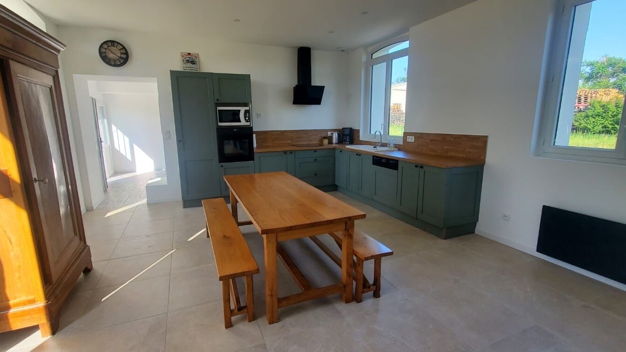 Photo of Kitchen in Noyant-la-Gravoyere