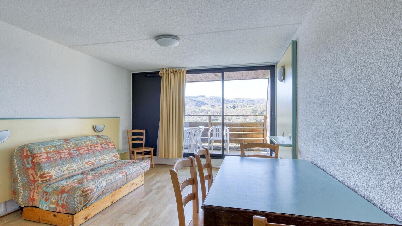 Photo of Livingroom in Miremont