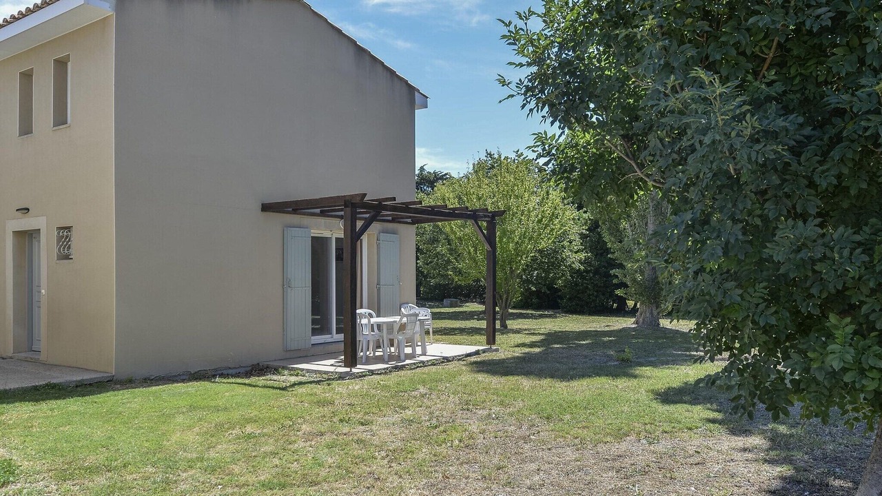 Photo of Patio Balcony in Saint-Saturnin-les-Avignon