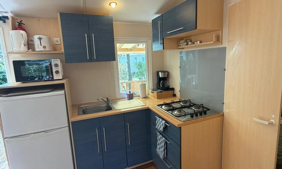 Photo of Kitchen in La Roque-d'Antheron