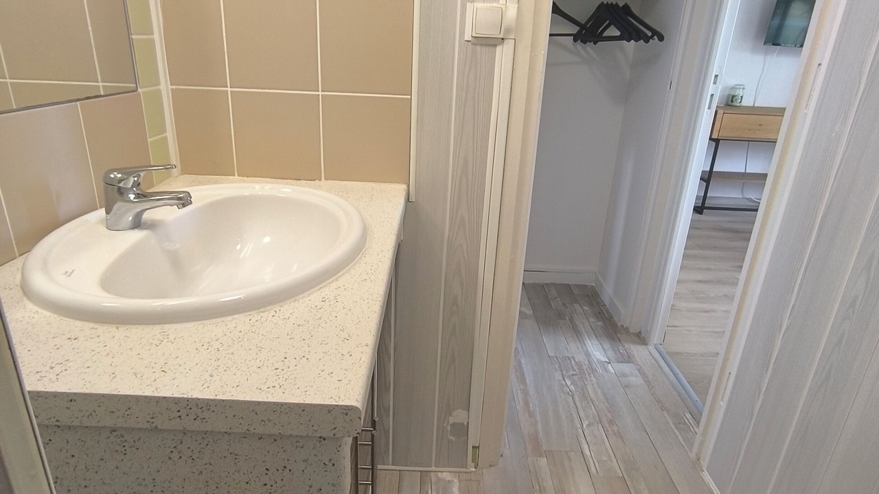 Photo of Bathroom in Ayen