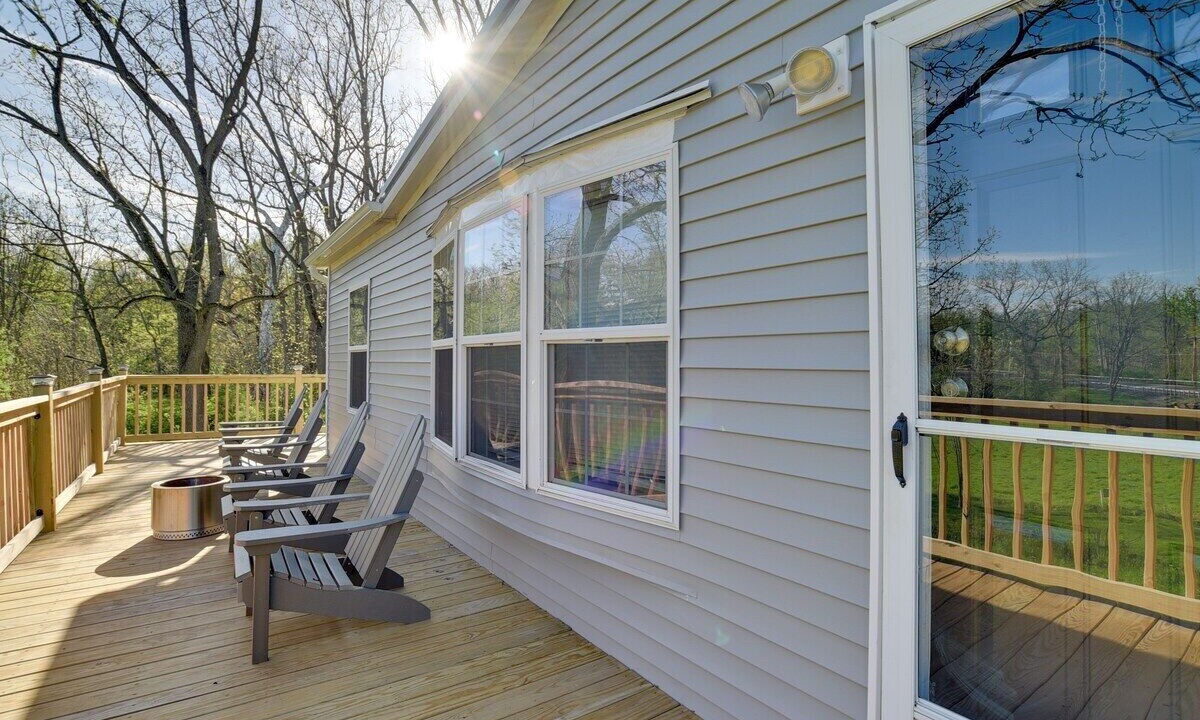 Photo of Patio Balcony in Seneca Falls