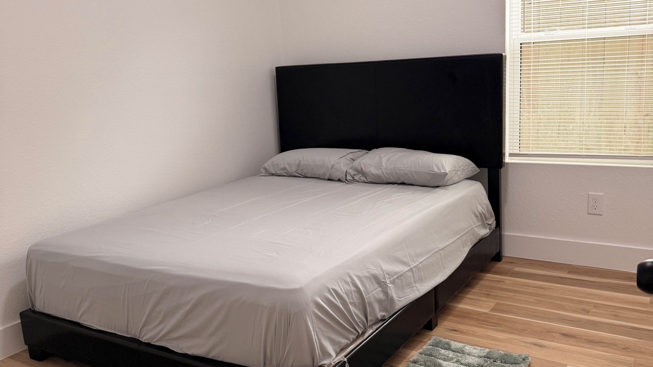 Photo of Bedroom in Northeast Houston