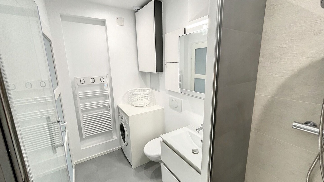 Photo of Bathroom in Passa
