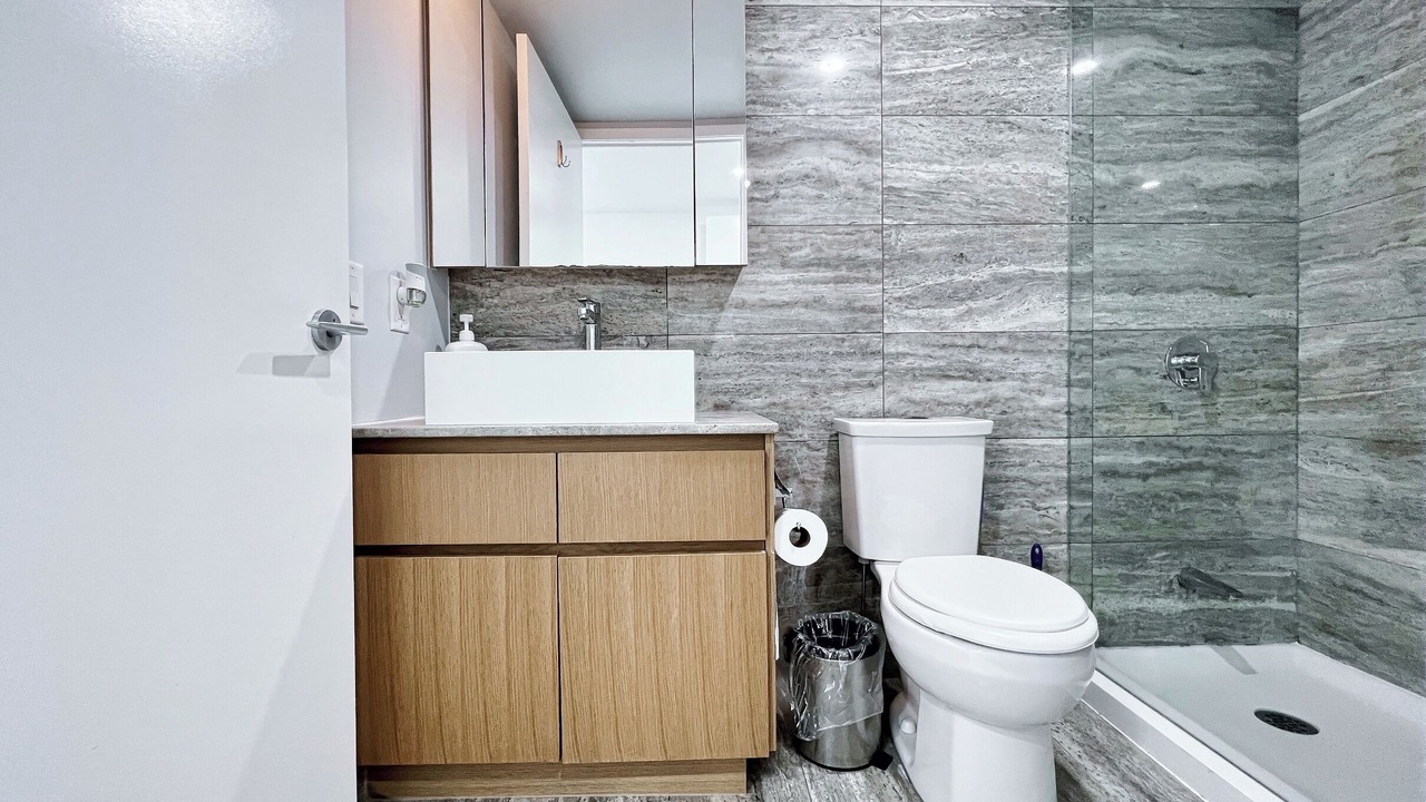 Photo of Bathroom in Wellington Place