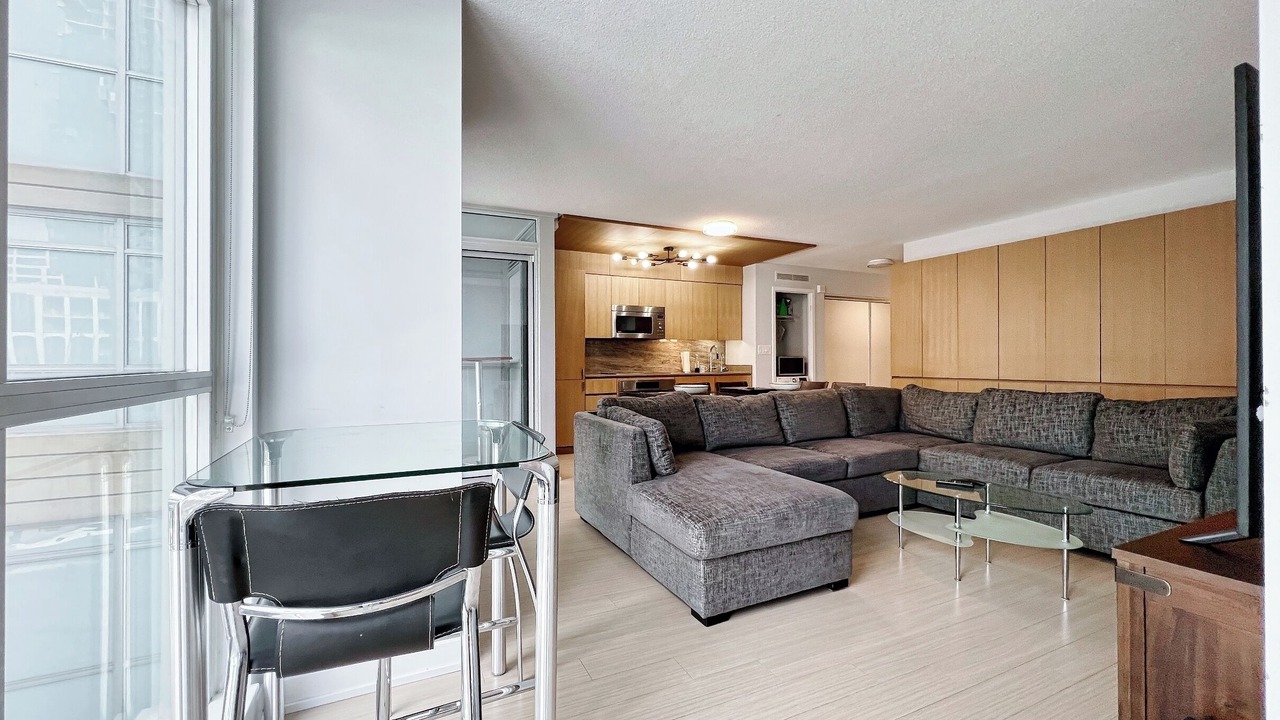 Photo of Livingroom in Wellington Place