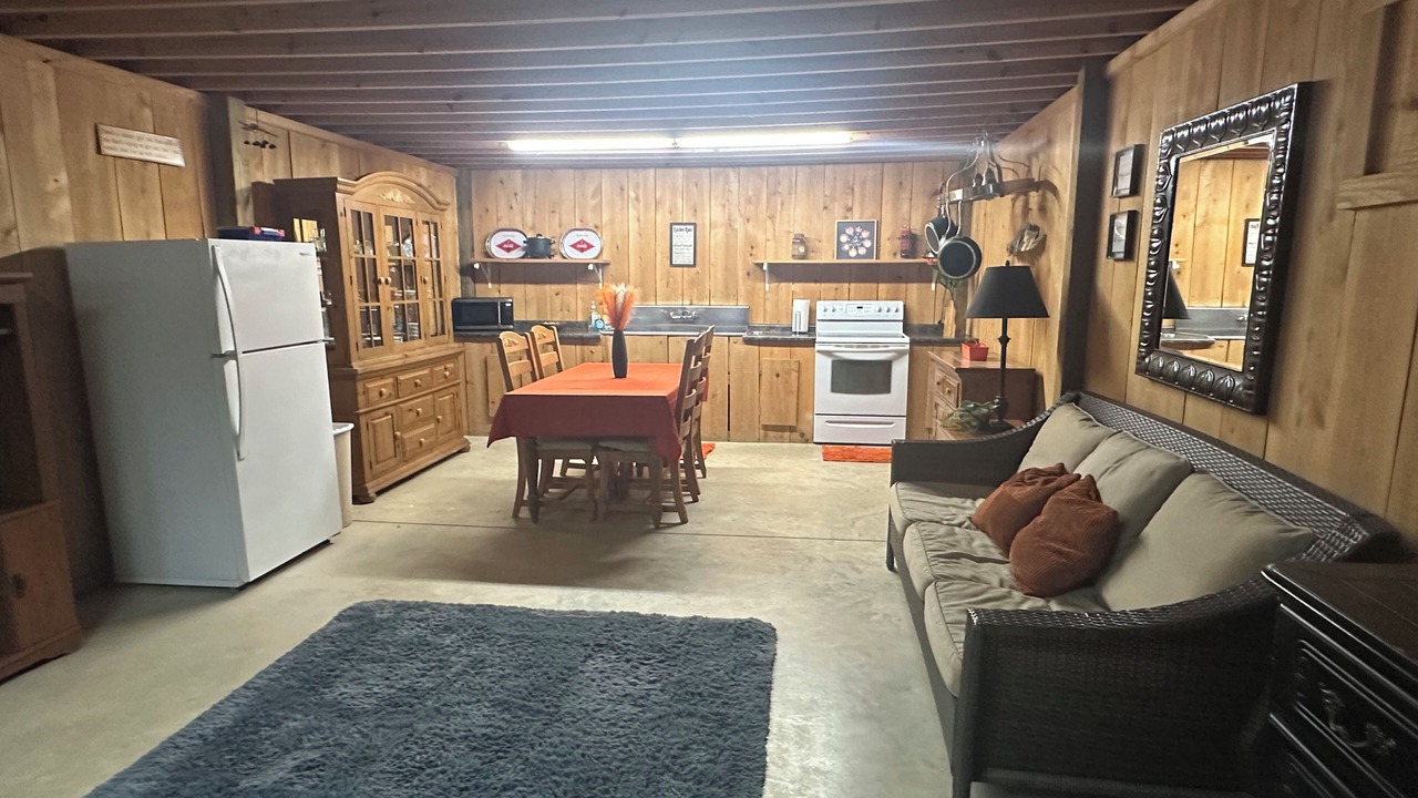 Photo of Livingroom in Winona