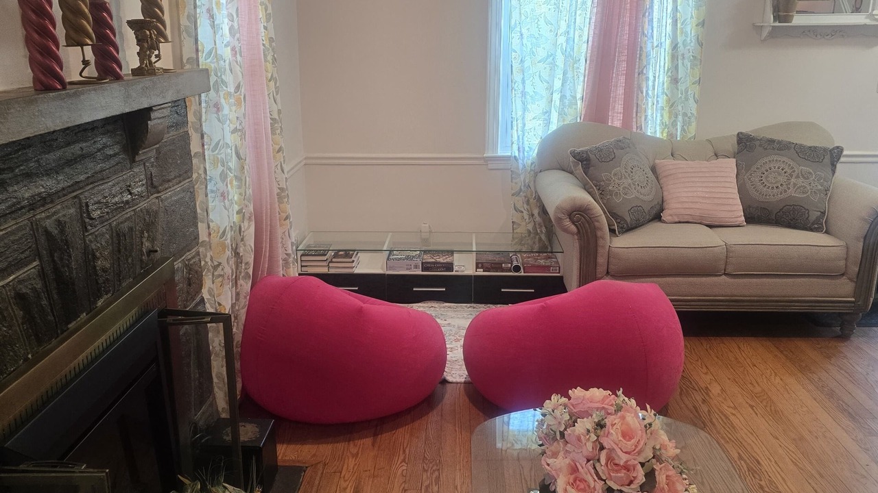 Photo of Livingroom in Rahway