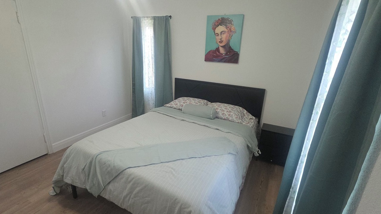 Photo of Bedroom in Live Oak