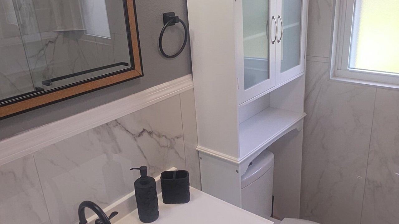 Photo of Bathroom in Live Oak
