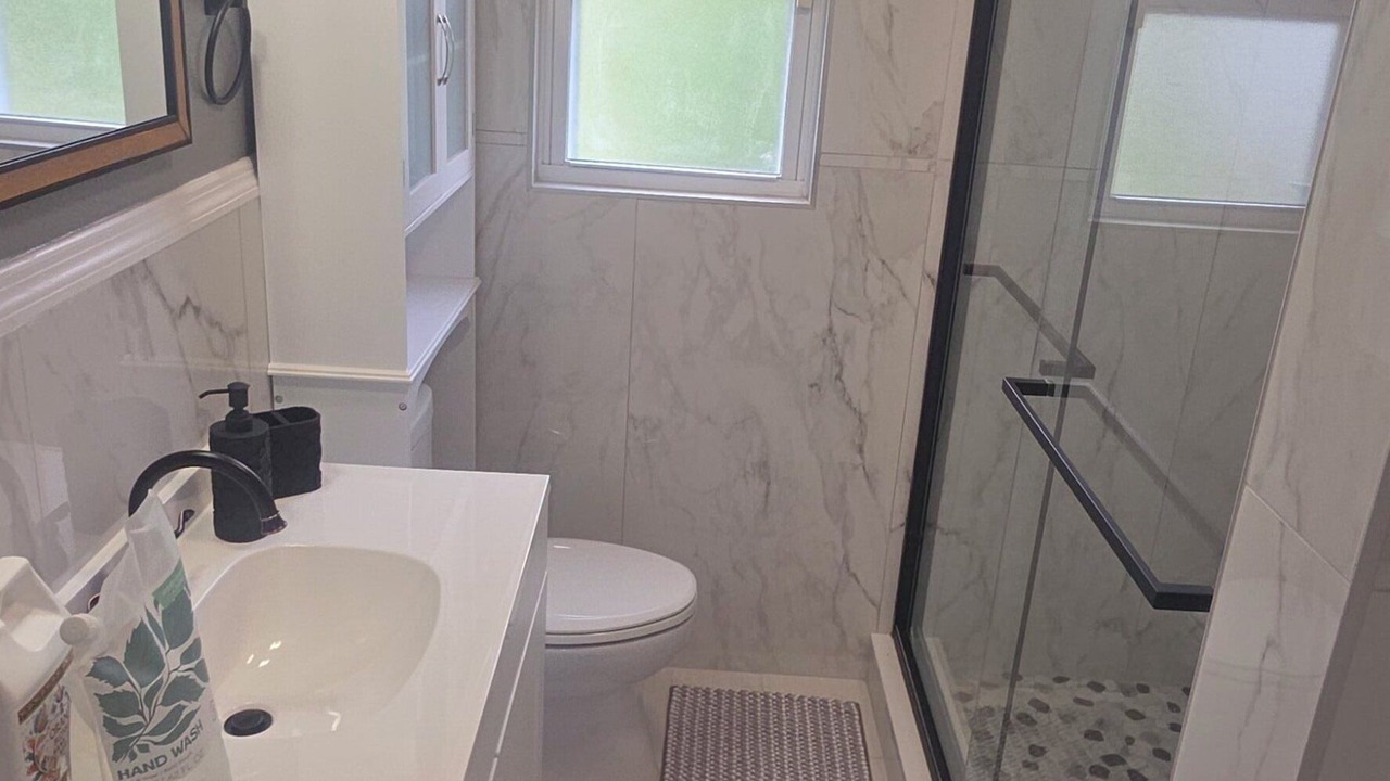 Photo of Bathroom in Live Oak