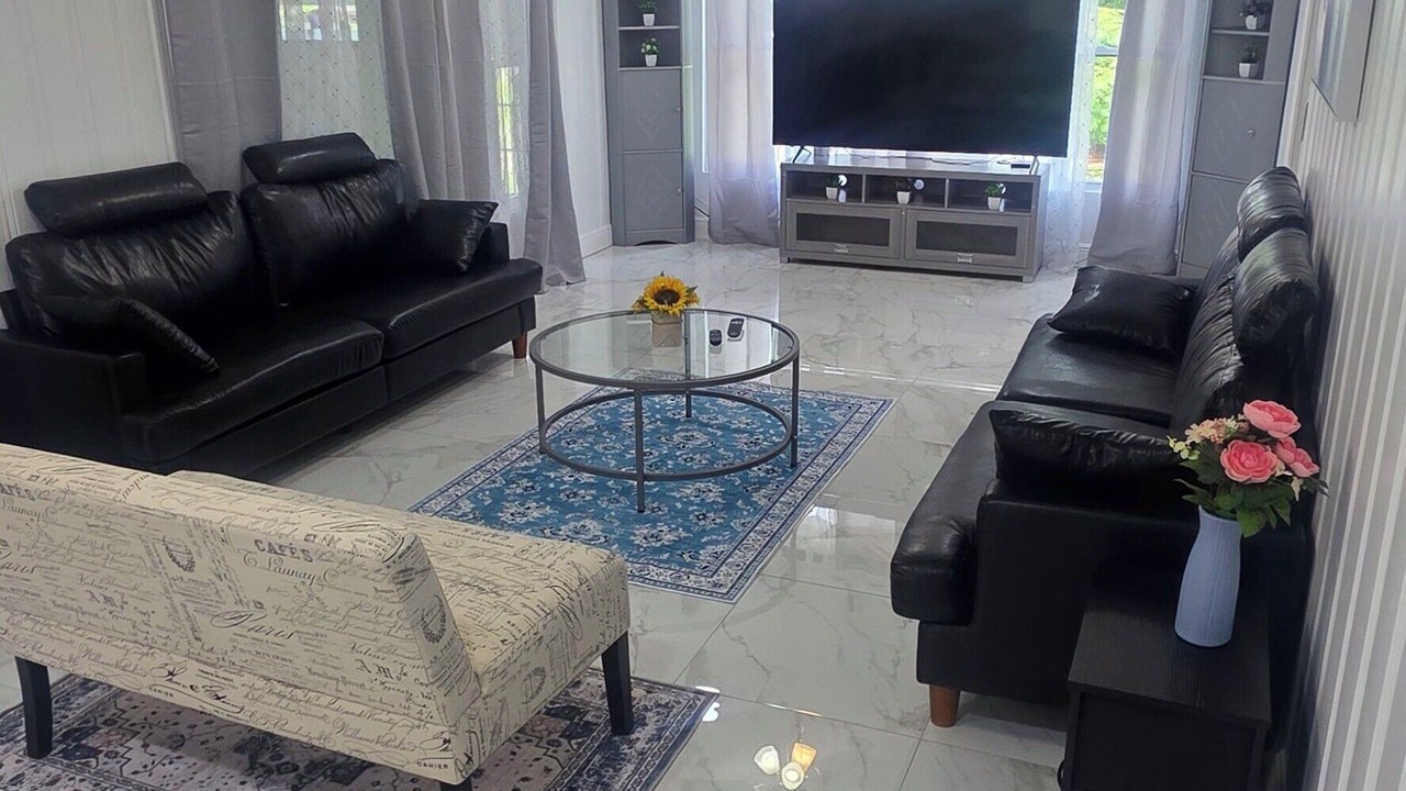 Photo of Livingroom in Live Oak