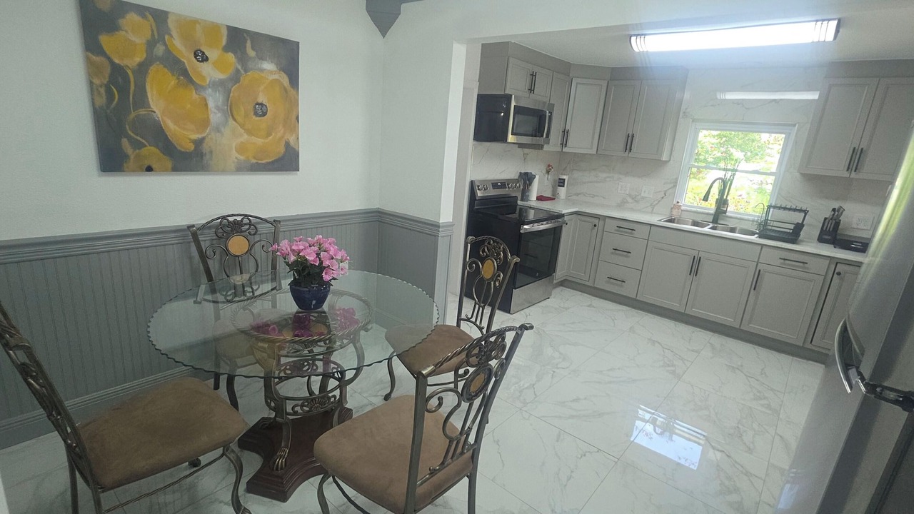 Photo of Kitchen in Live Oak