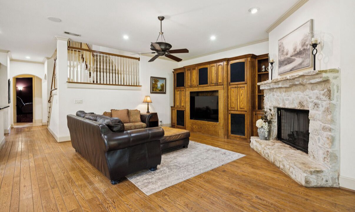 Photo of Livingroom in Westlake