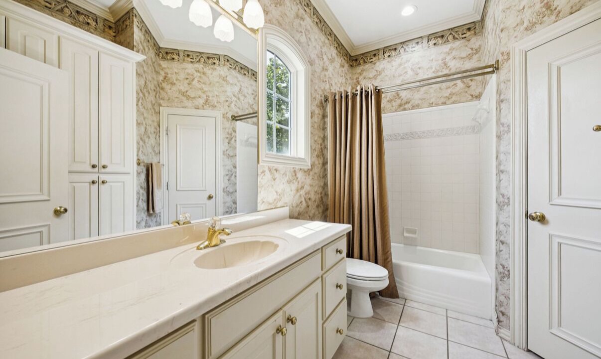 Photo of Bathroom in Westlake