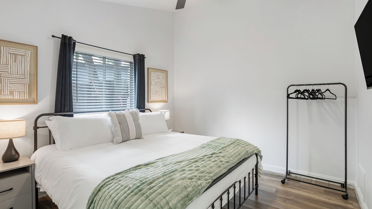 Photo of Bedroom in McNeil
