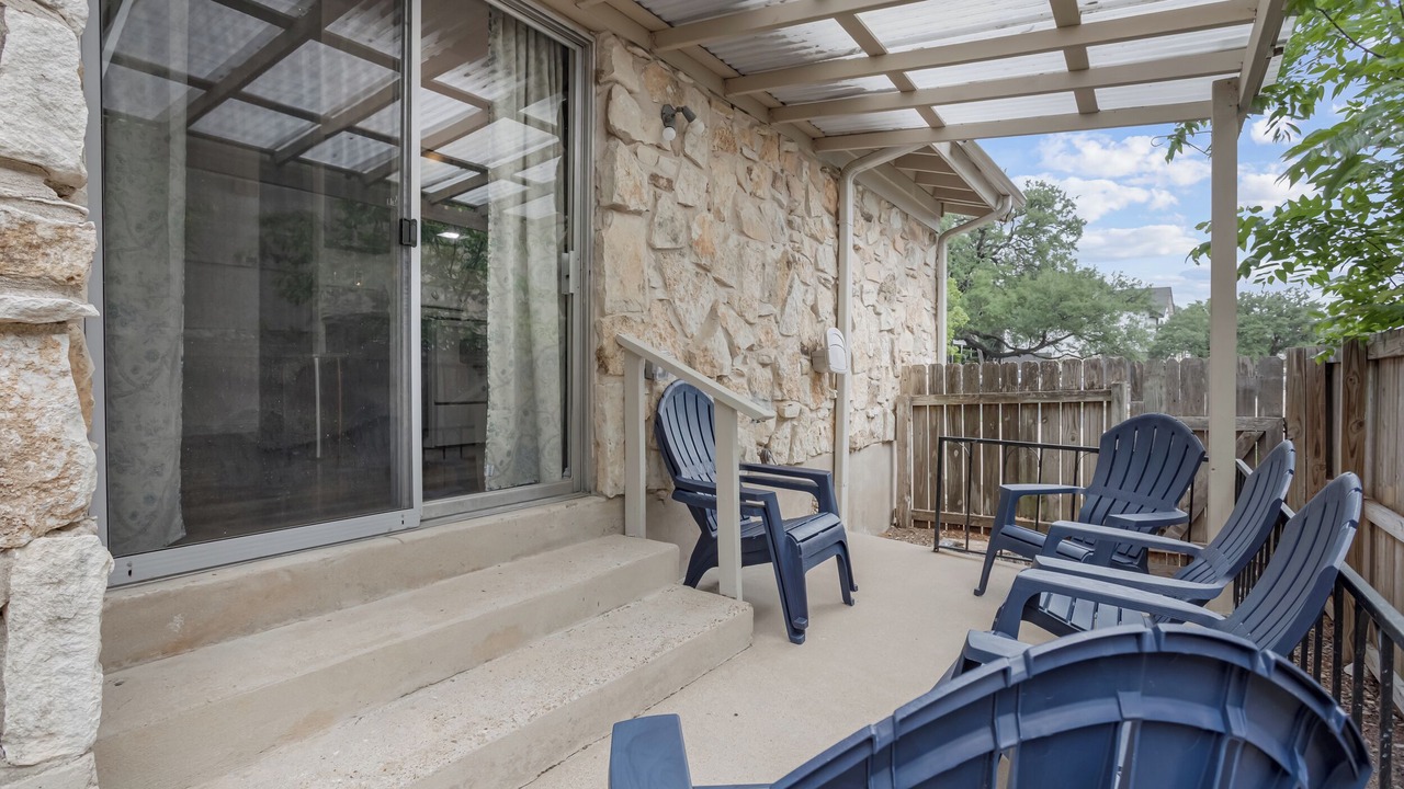Photo of Patio Balcony in McNeil