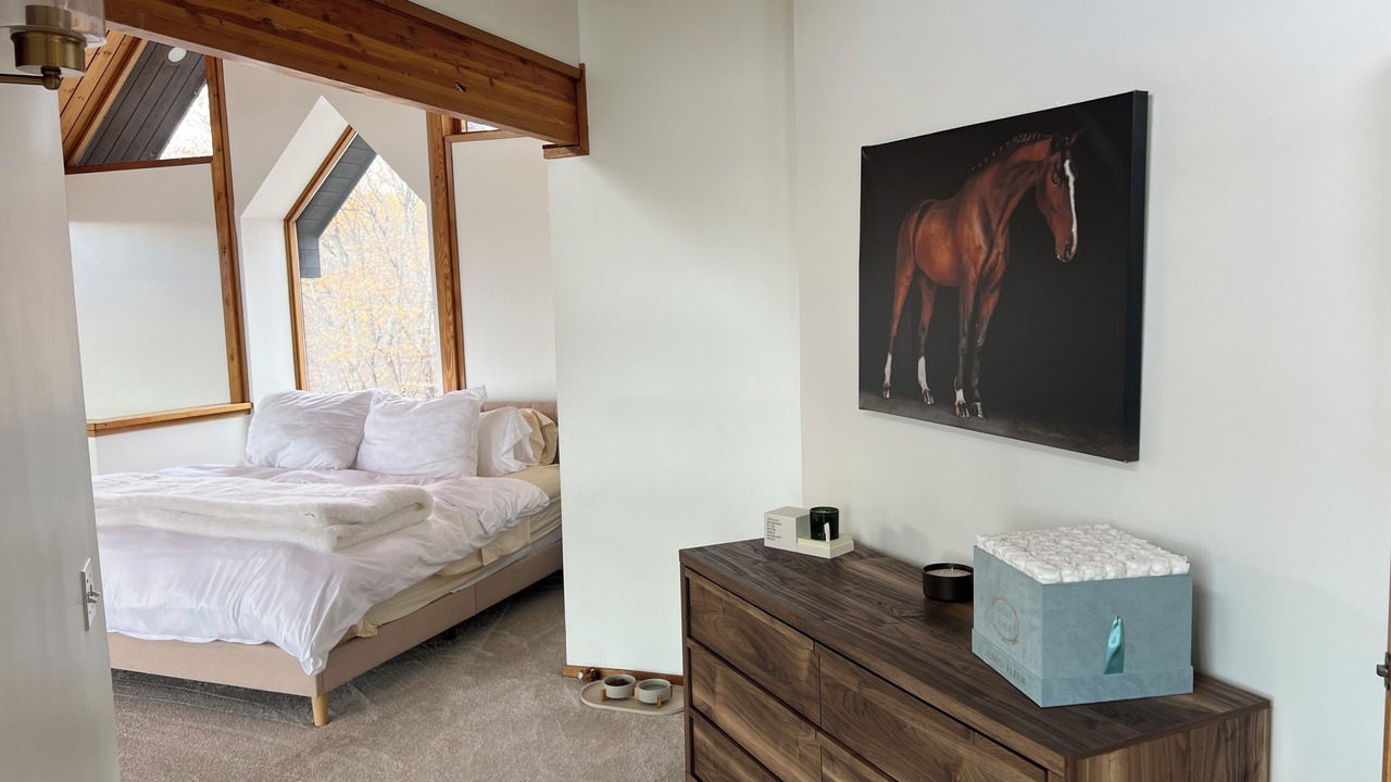 Photo of Bedroom in Mahwah