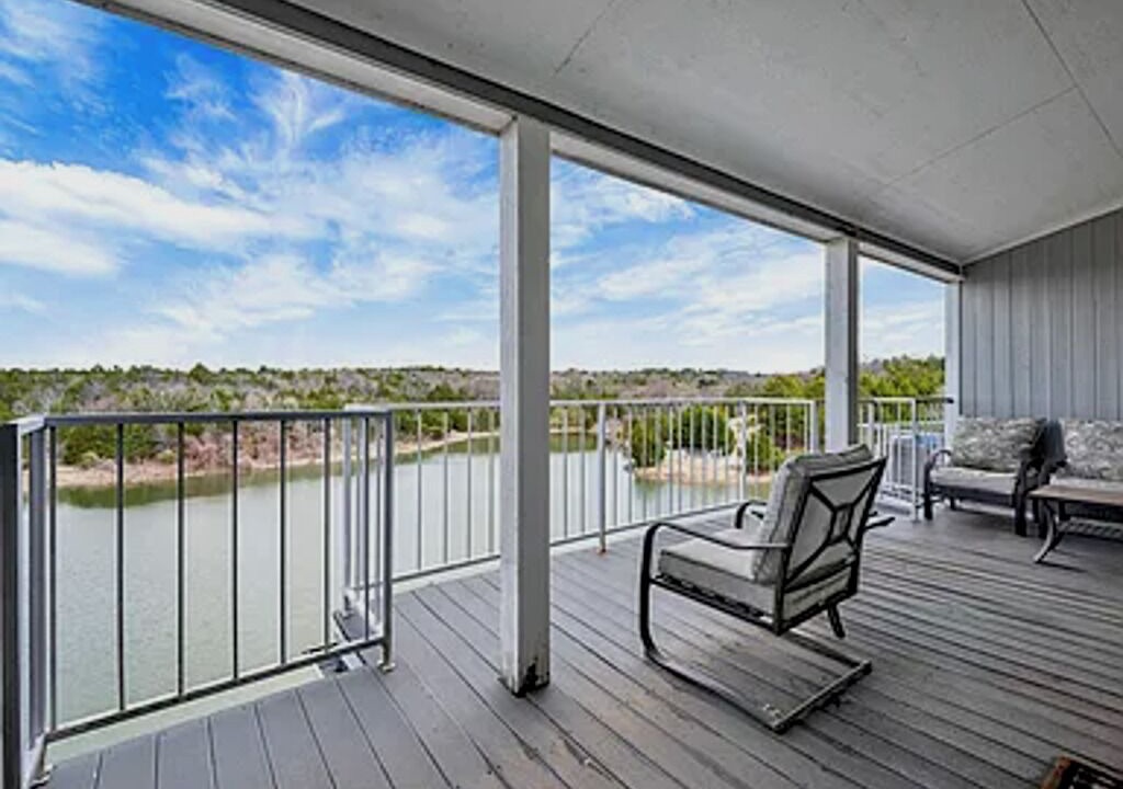 Photo of Patio Balcony in Pottsboro