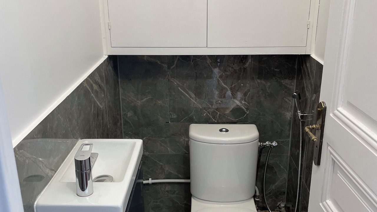Photo of Bathroom in Cergy