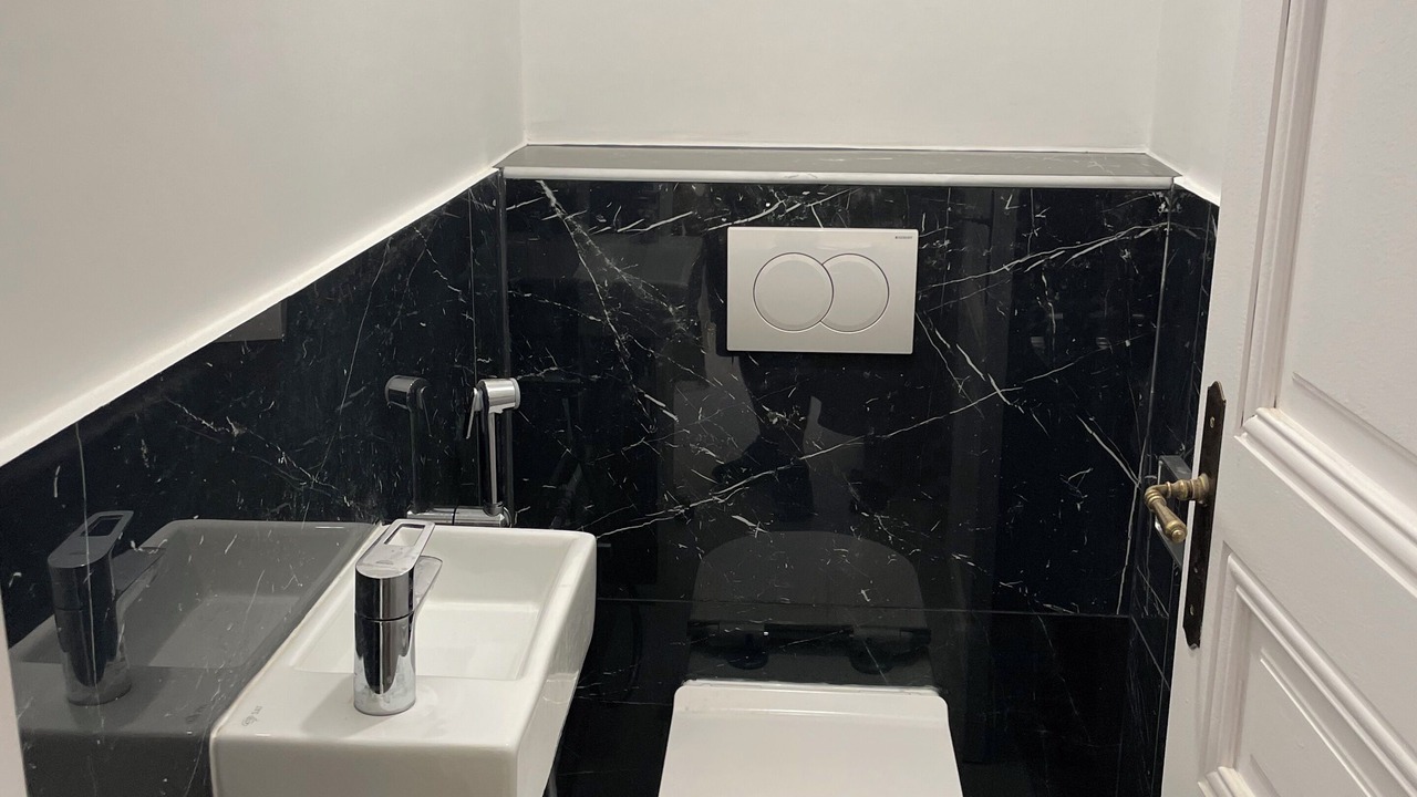 Photo of Bathroom in Cergy