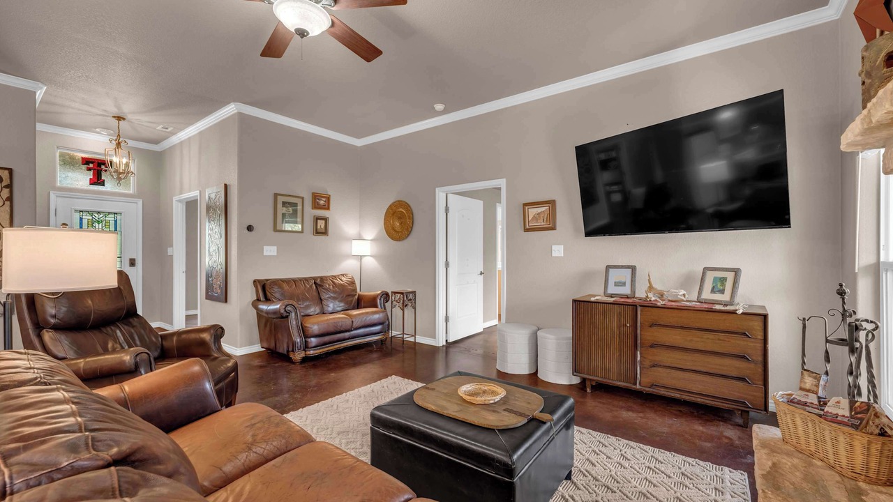 Photo of Livingroom in Granite Shoals