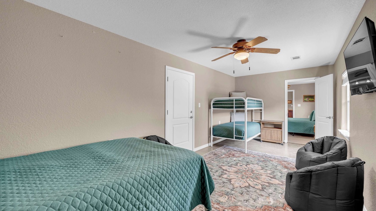 Photo of Bedroom in Granite Shoals