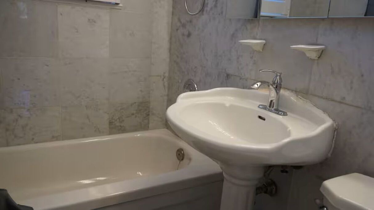 Photo of Bathroom in Newtonbrook